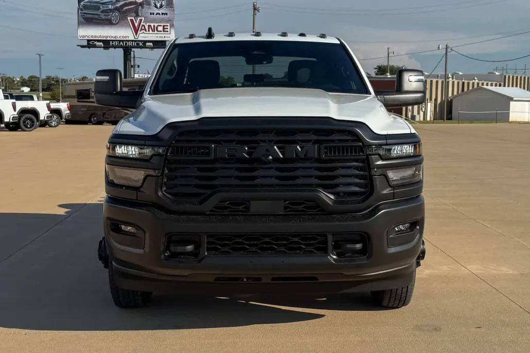 2026 Ram 3500 Tradesman photo 1