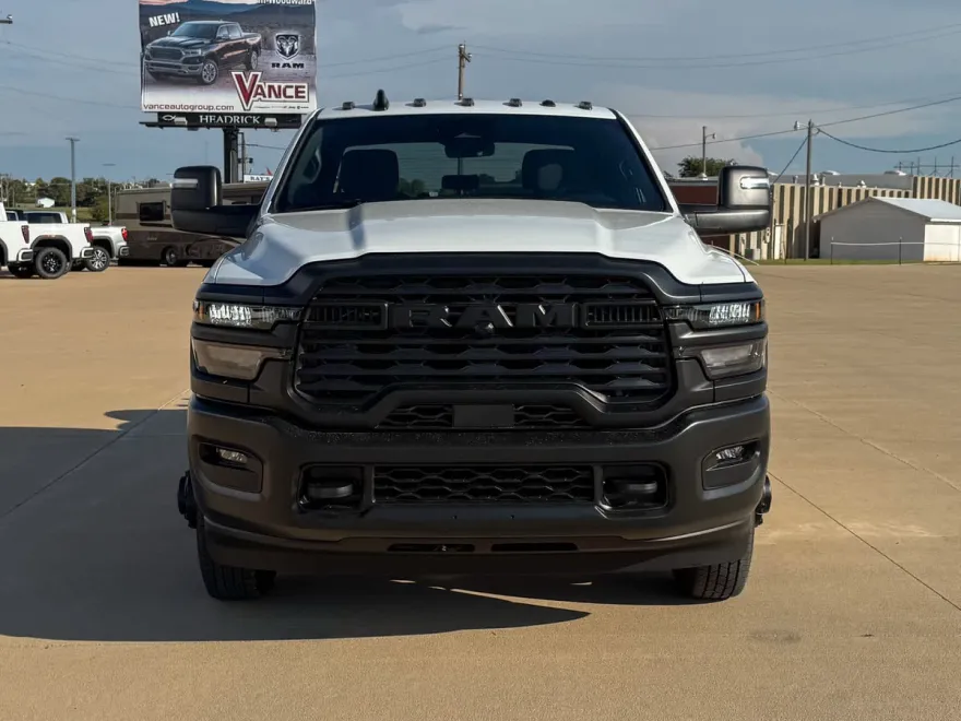 2026 Ram 3500 Tradesman photo 1