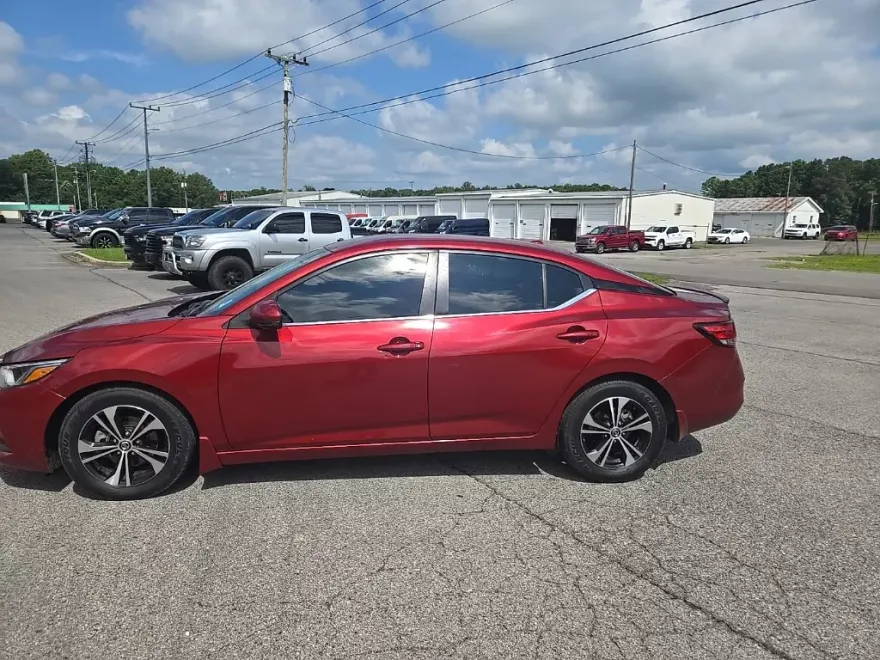 2020 Nissan Sentra SV photo 1