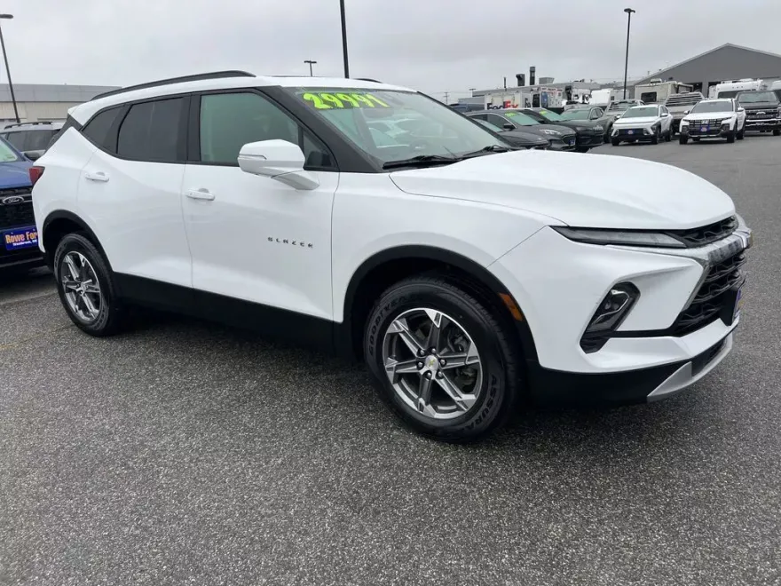 2024 Chevrolet Blazer 3LT photo 1