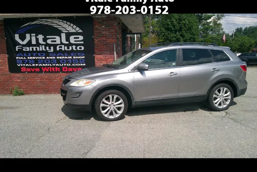 2011 Mazda CX-9 Grand Touring photo 1