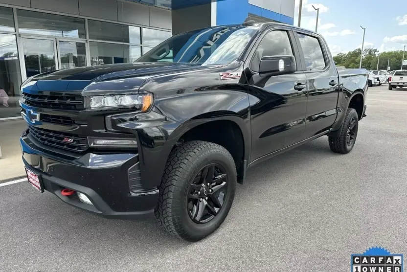2021 Chevrolet Silverado 1500 LT Trail Boss photo 1