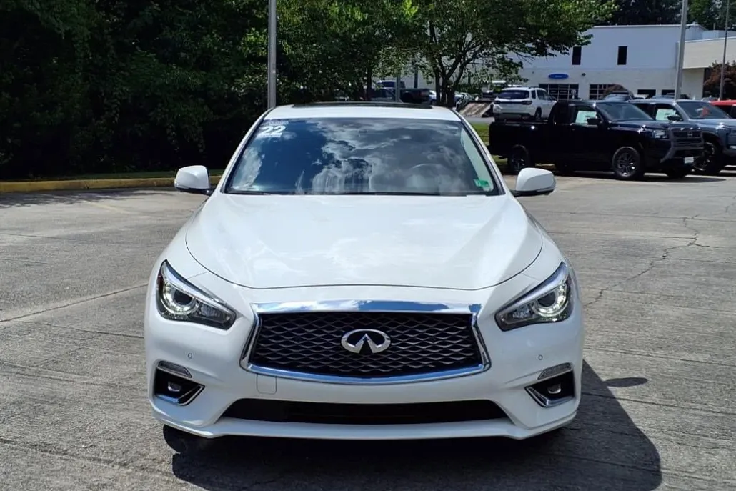 2022 Infiniti Q50 LUXE photo 1