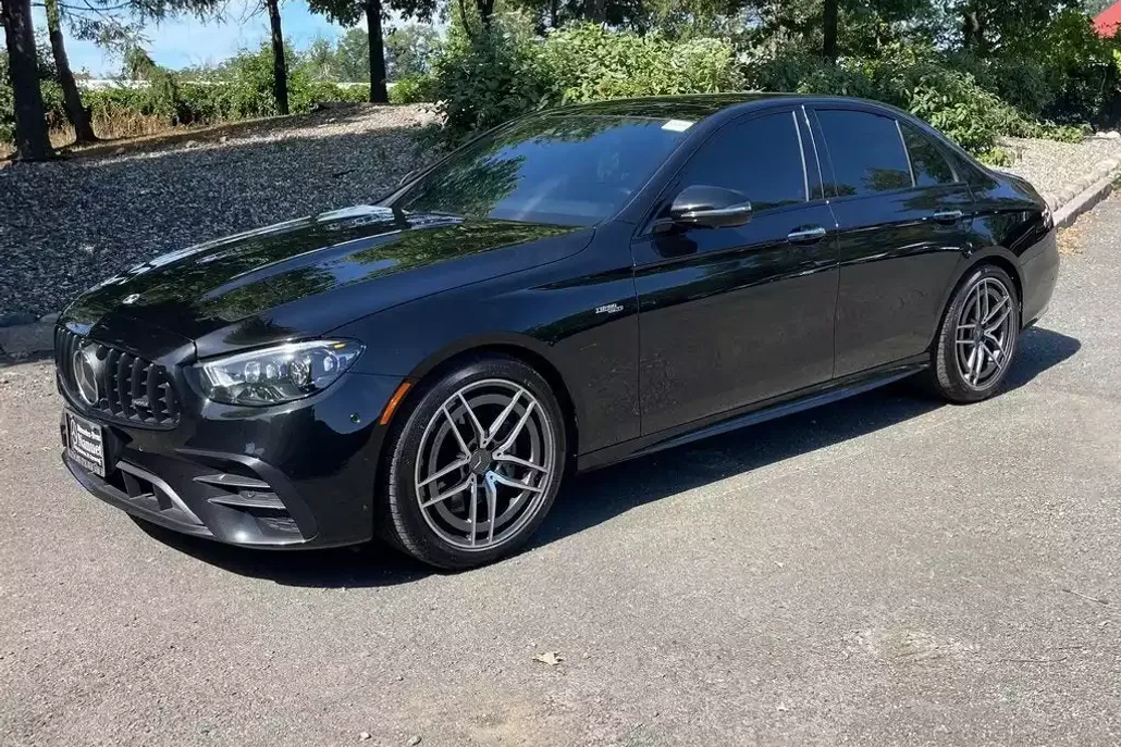 2022 Mercedes Benz E 53 AMG 4MATIC photo 1