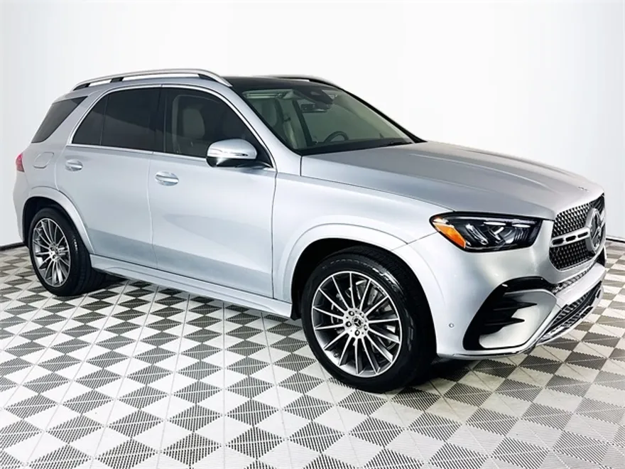2026 Mercedes Benz GLE 350 4MATIC photo 1