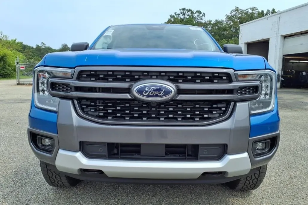 2025 Ford Ranger XLT photo 1