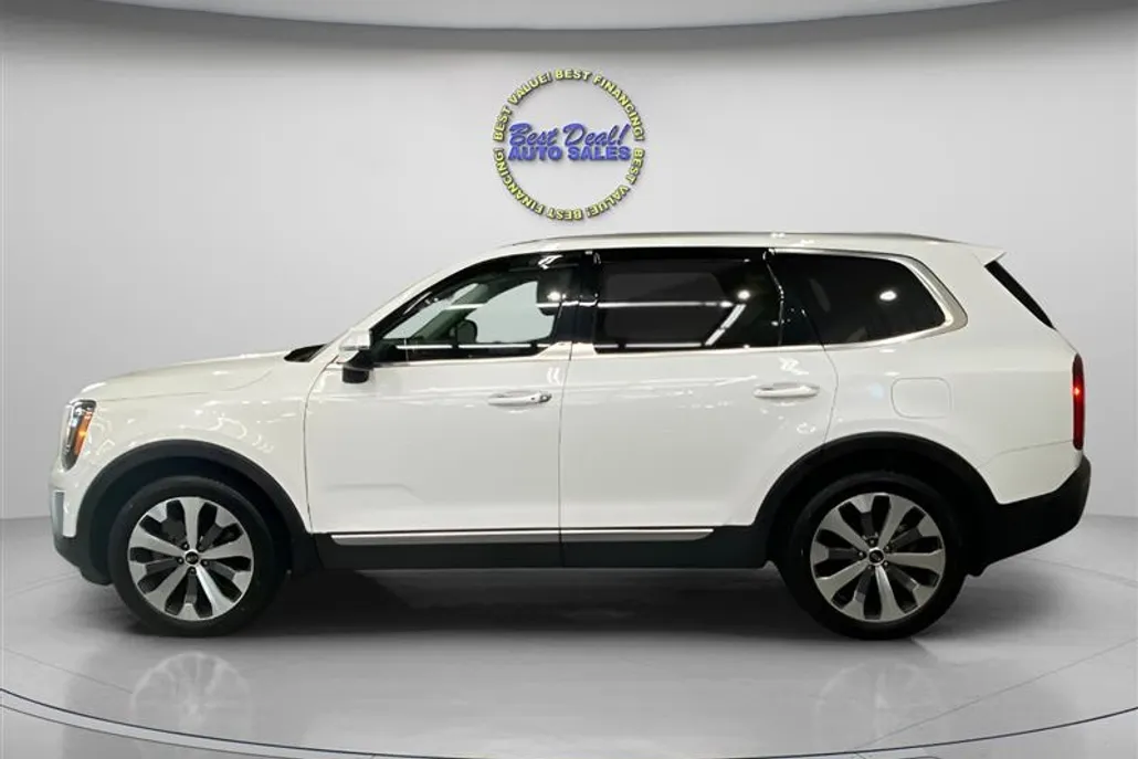 2020 Kia Telluride S photo 1