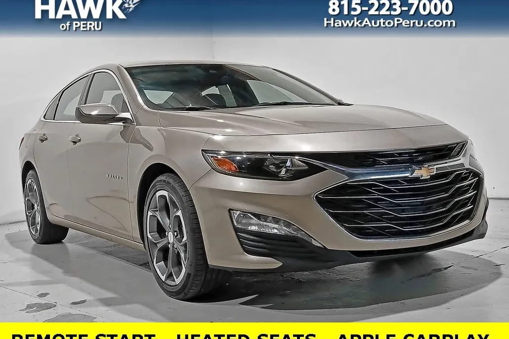 2024 Chevrolet Malibu 1LT photo 1
