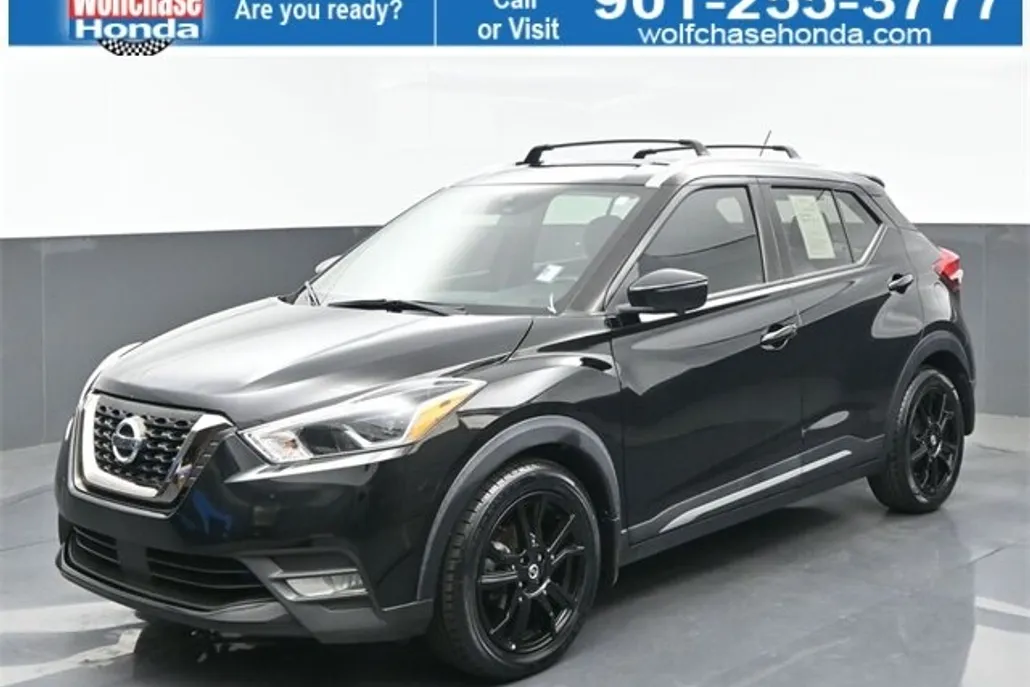 2020 Nissan Kicks SR photo 1