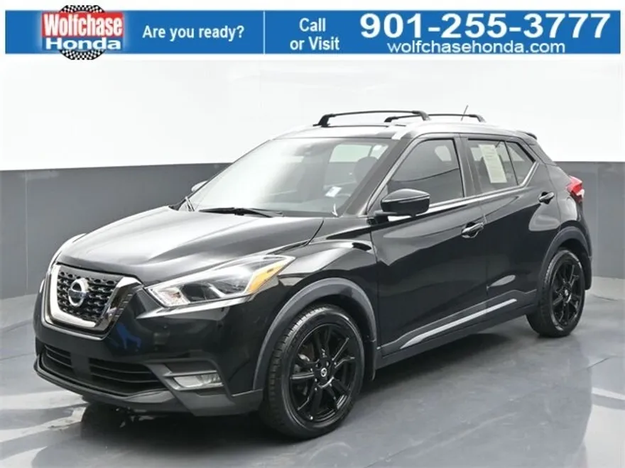 2020 Nissan Kicks SR photo 1
