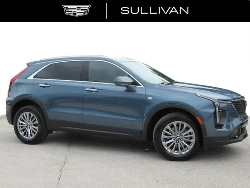 2025 Cadillac XT4 Premium Luxury photo 1