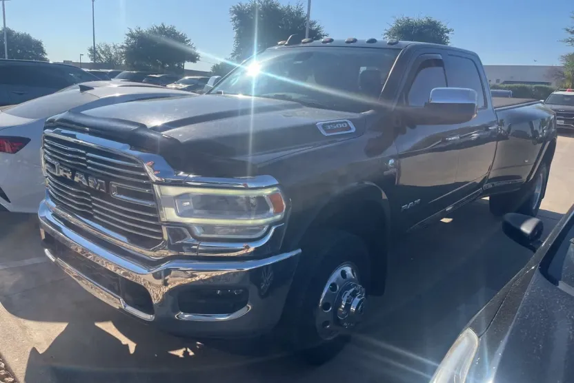 2020 Ram 3500 Laramie photo 1