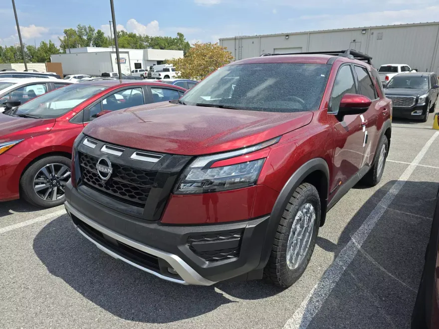2025 Nissan Pathfinder Rock Creek photo 1