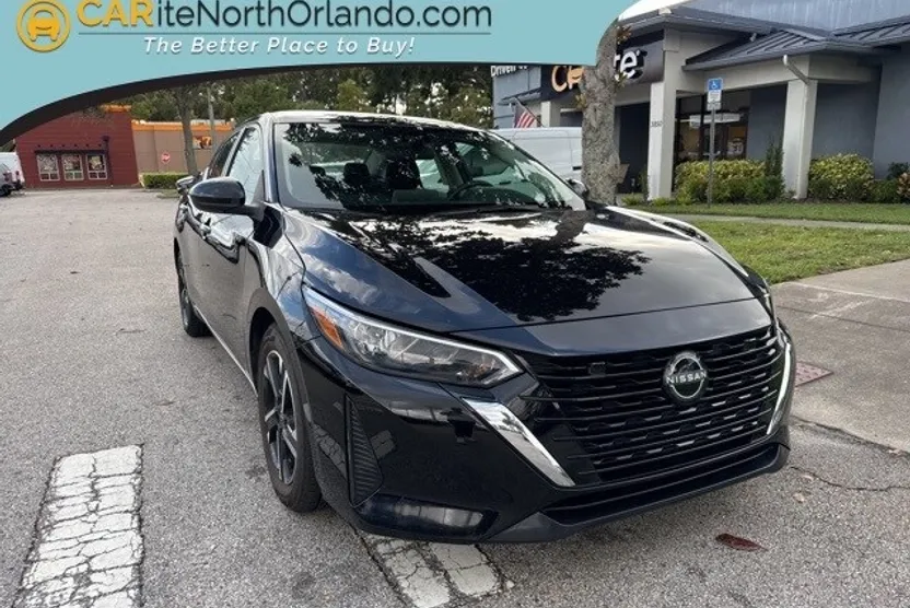 2024 Nissan Sentra SV photo 1