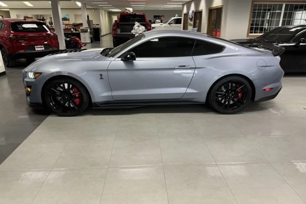 2022 Ford Mustang Shelby GT500 photo 1