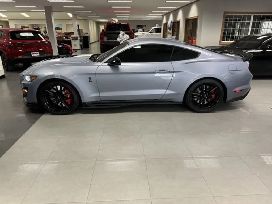 2022 Ford Mustang Shelby GT500 photo 1