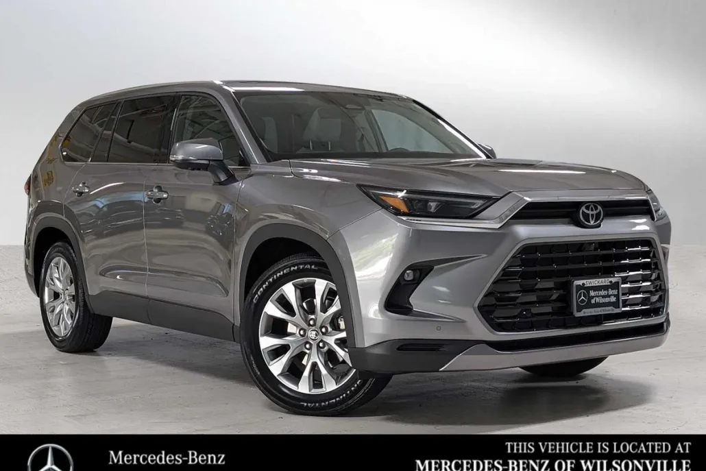 2025 Toyota Grand Highlander Limited photo 1
