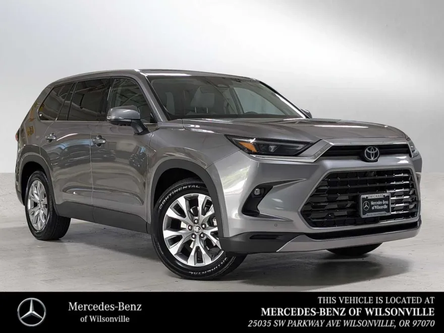 2025 Toyota Grand Highlander Limited photo 1