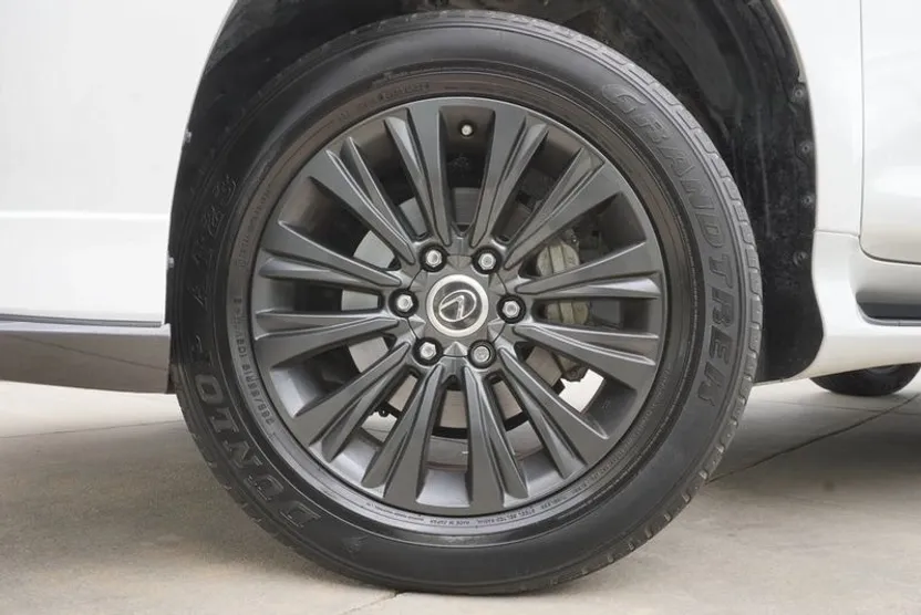 2023 Lexus GX 460 Luxury photo 1