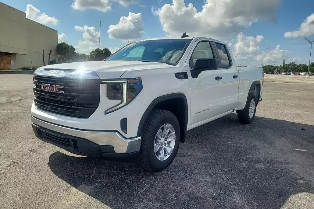 2025 Gmc Sierra 1500 Pro photo 1