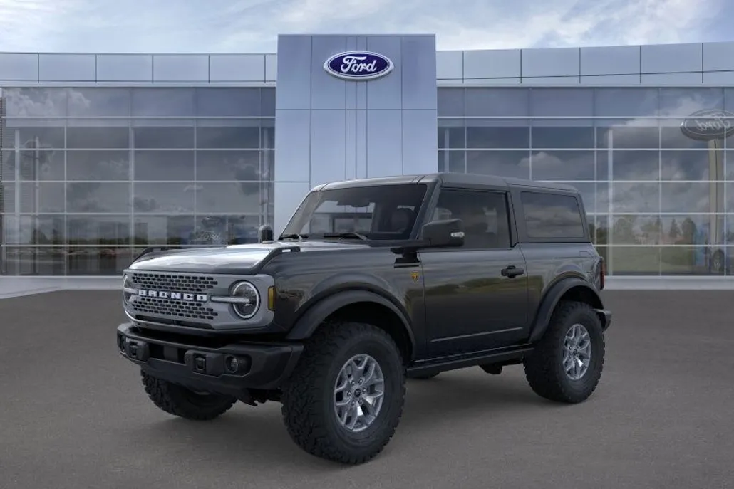 2025 Ford Bronco Badlands photo 1