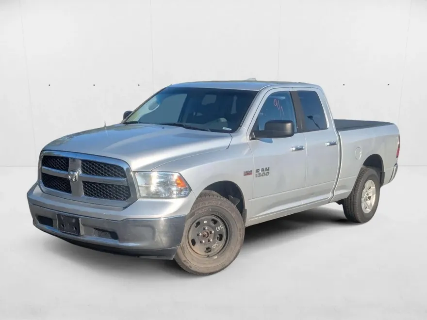 2017 Ram 1500 SLT photo 1