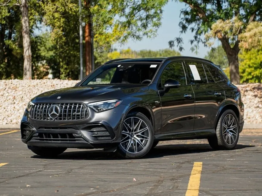 2024 Mercedes Benz GLC AMG 43 4MATIC photo 1