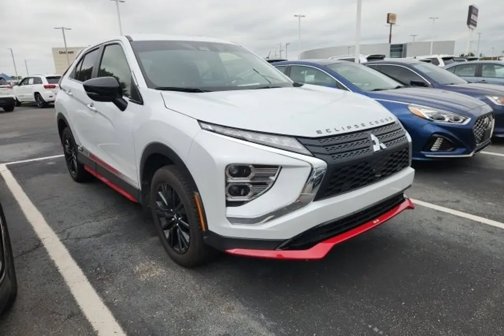 2024 Mitsubishi Eclipse Cross Ralliart photo 1
