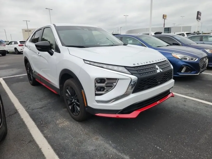 2024 Mitsubishi Eclipse Cross Ralliart photo 1