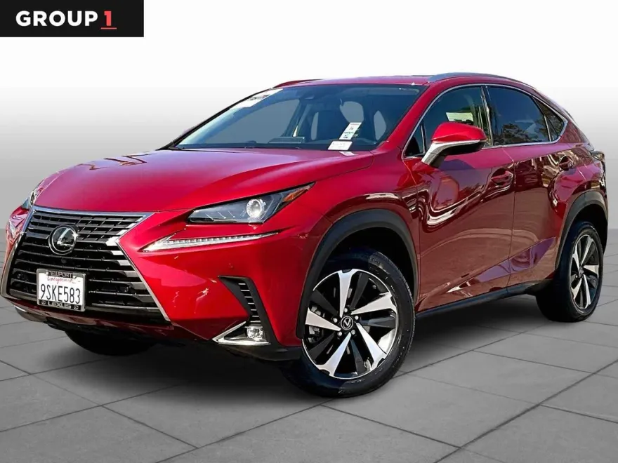 2021 Lexus NX 300 photo 1