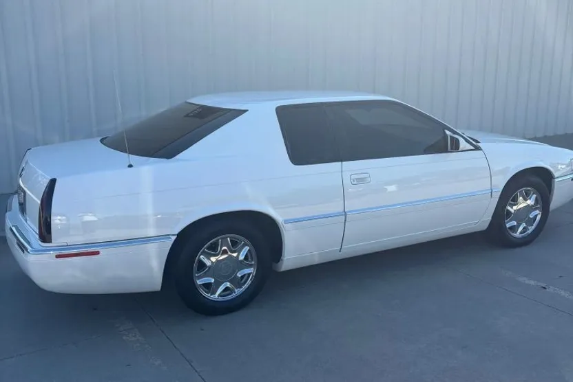 1997 Cadillac Eldorado Coupe photo 1