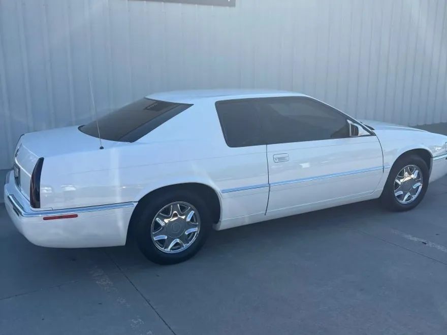 1997 Cadillac Eldorado Coupe photo 1