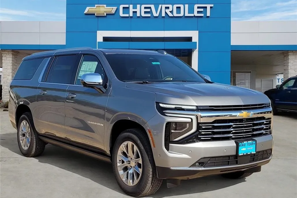 2026 Chevrolet Suburban Premier photo 1