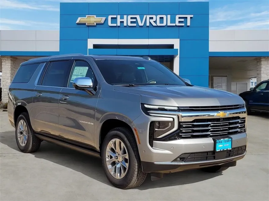 2026 Chevrolet Suburban Premier photo 1
