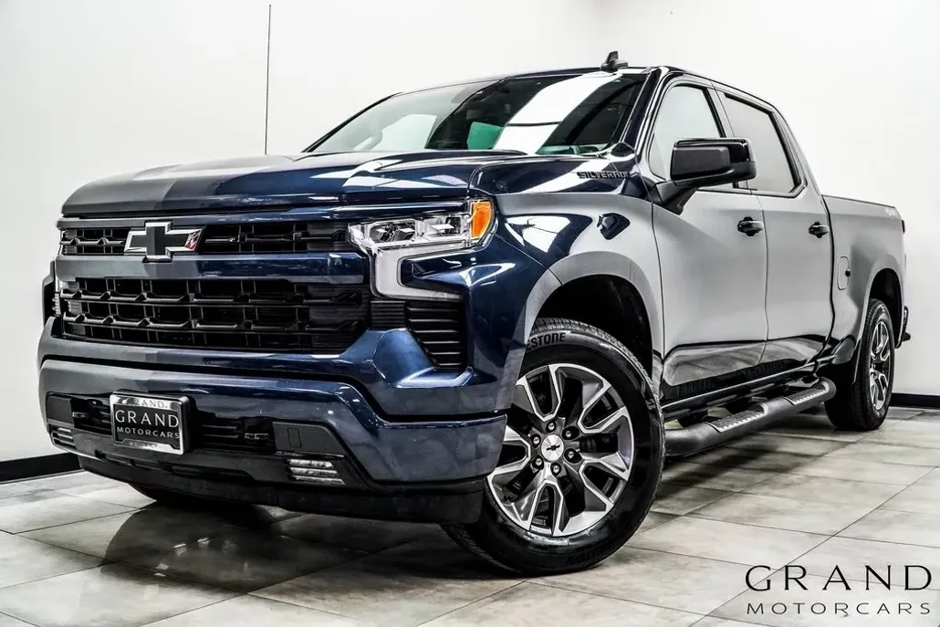2022 Chevrolet Silverado 1500 RST photo 1