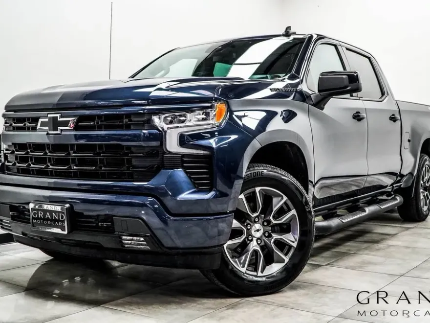 2022 Chevrolet Silverado 1500 RST photo 1