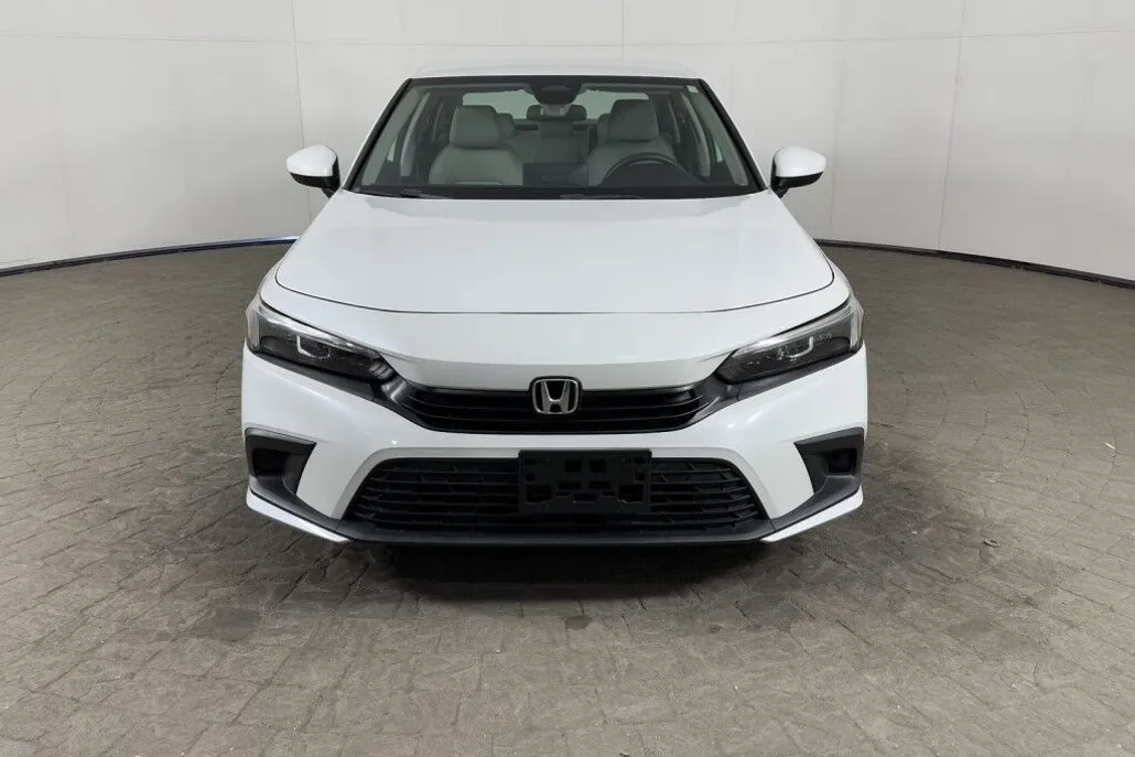 2022 Honda Civic LX photo 1