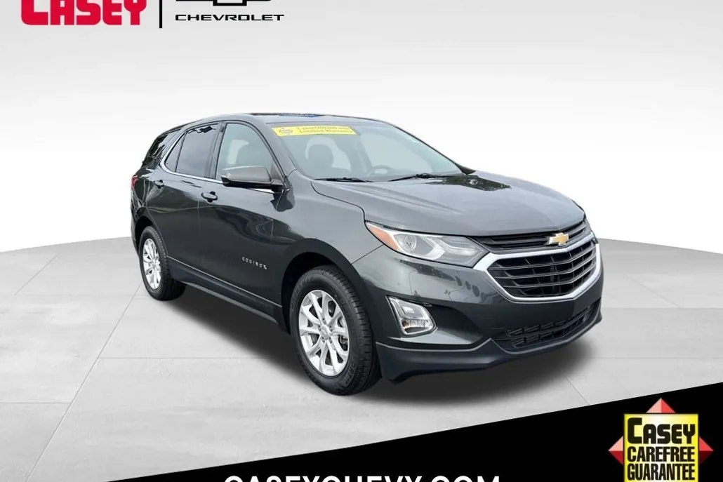 2018 Chevrolet Equinox LT photo 1