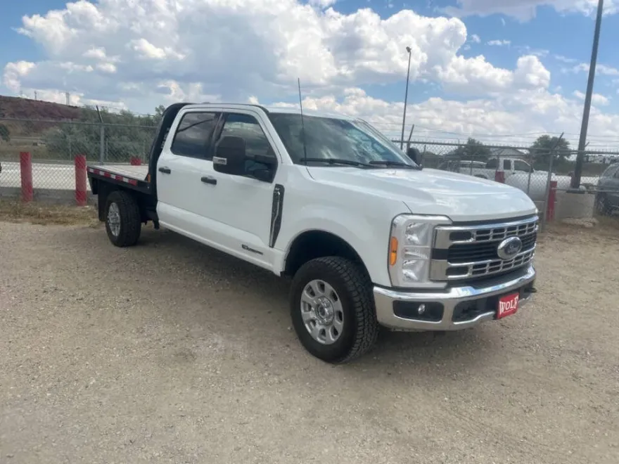2023 Ford F-350 XL photo 1