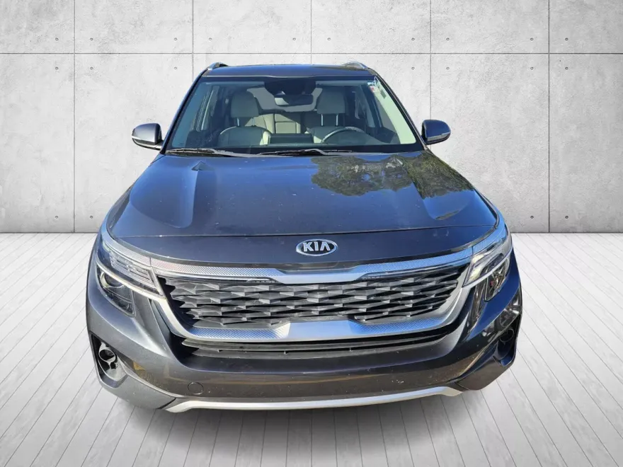2021 Kia Seltos EX photo 1