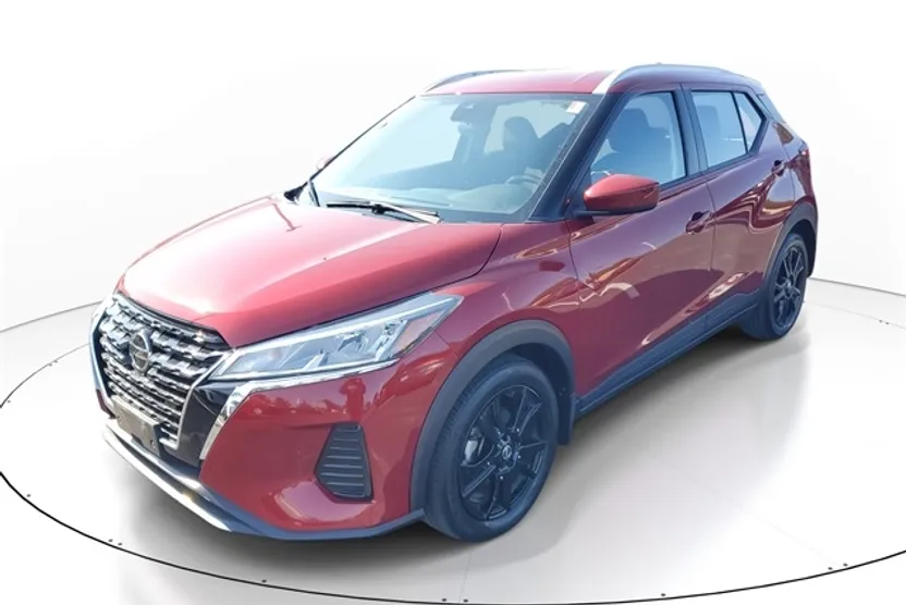 2021 Nissan Kicks SV photo 1