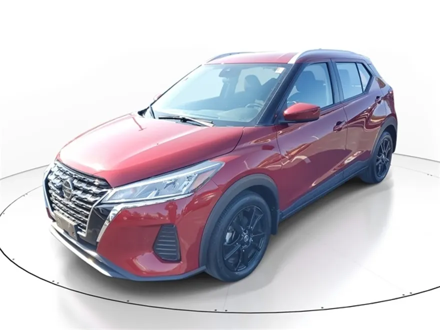 2021 Nissan Kicks SV photo 1