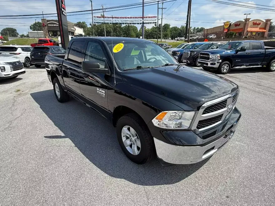 2022 Ram 1500 Classic SLT photo 1
