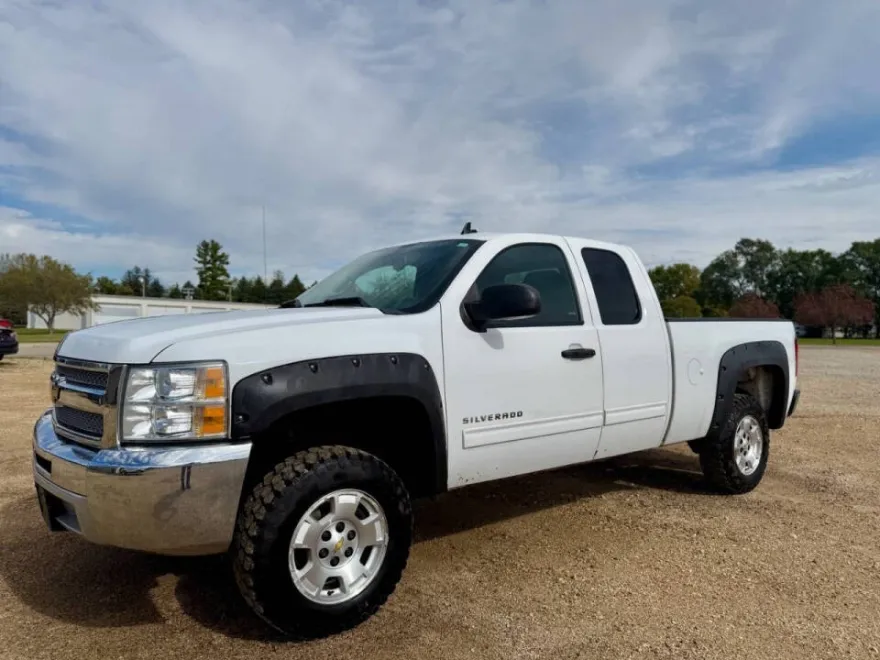 2012 Chevrolet Silverado 1500 LT photo 1