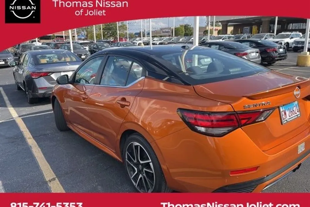 2024 Nissan Sentra SR photo 1