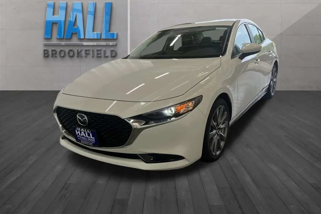 2025 Mazda Mazda3 Sedan 2.5 s Preferred photo 1