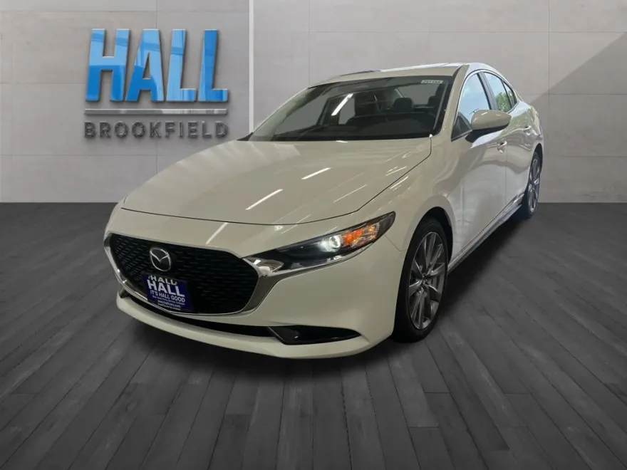 2025 Mazda Mazda3 Sedan 2.5 s Preferred photo 1