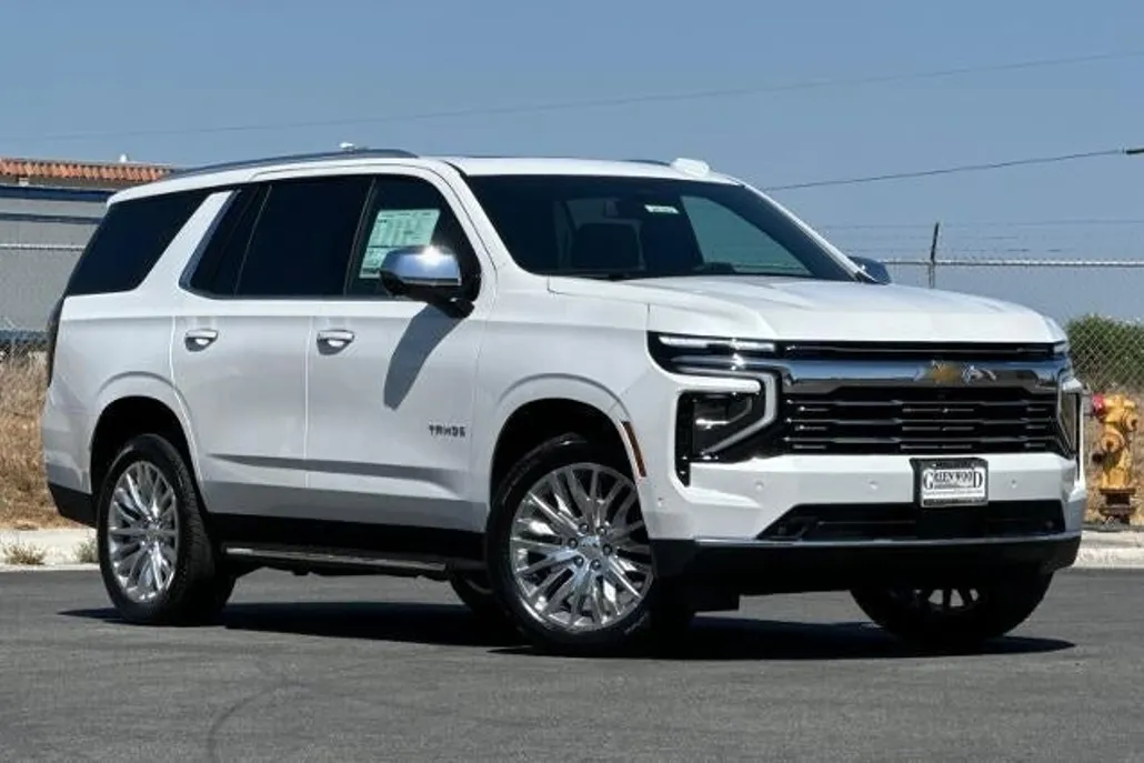 2025 Chevrolet Tahoe Premier photo 1