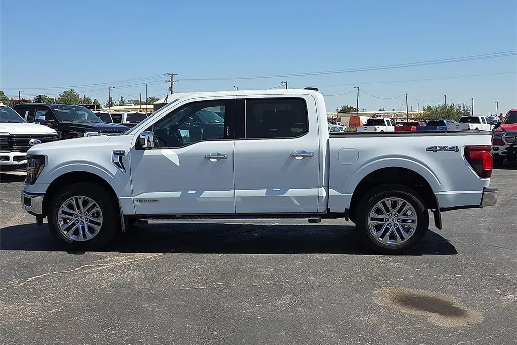 2024 Ford F-150 XLT photo 1
