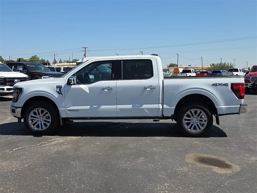 2024 Ford F-150 XLT photo 1